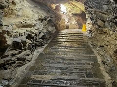 -龙水峡地缝景区