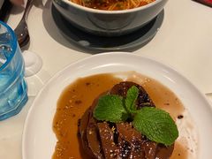 -港丽餐厅(高德置地店)