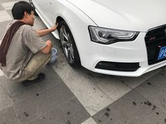 -蜂鸟快修喷漆钣喷汽修旗舰工厂(军工路店)