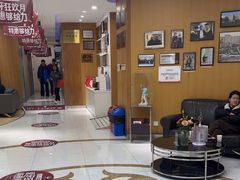 -雅悦齿科(顾村公园店)