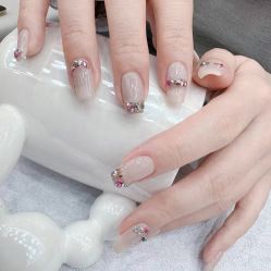 -丹曦·美甲美睫