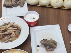 -贯贯吉·清真餐厅(浙江中路店)