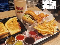 -The Habit Burger Grill 哈比特汉堡(爱琴海店)
