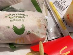 -麦当劳(东方时代广场分店)