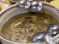 -东巴谷野生菌火锅餐厅
