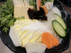 -呷哺呷哺(丹尼斯店)