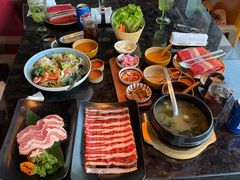 -雾山韩式烤肉·海南糟粕&椰子鸡火锅·海景餐厅(三亚绿发山海天JW万豪酒店)