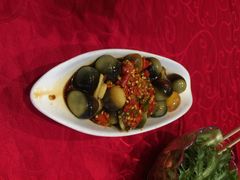 鲜椒小皮蛋-簋街仔仔小龙虾(总店)