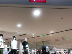 -优衣库(上海金桥太茂店)