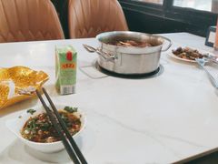-吉布鲁牛排海鲜自助(成都大悦城店)