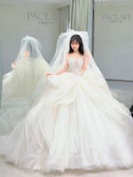 -南京宝娜嫁衣婚纱礼服馆(中央路店)