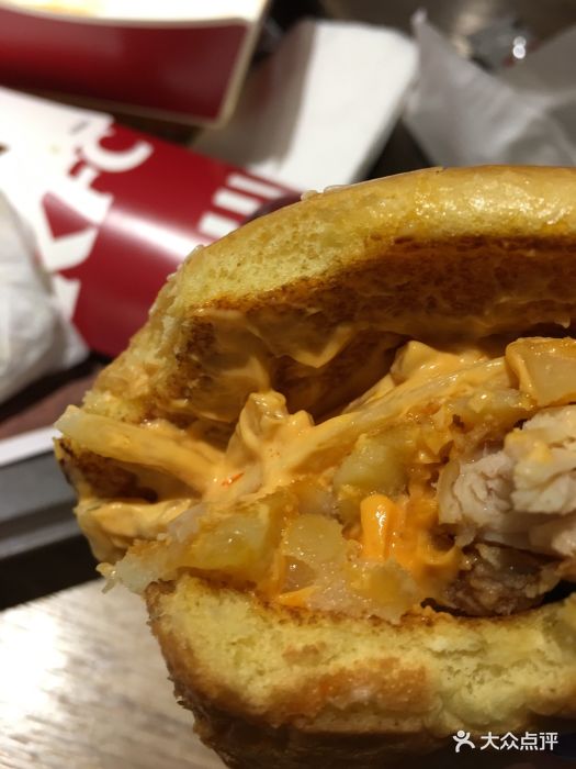 肯德基(西大桥店)藤椒嫰笋堡图片 - 第1张