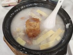 -东江海鲜酒家(艺都分店)