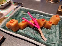 -铭牛烧肉·和牛海鲜自助(高新月牙湖店)