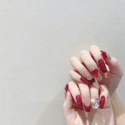 -悦指间美甲美睫