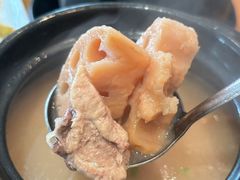 -莲餐厅·湖北菜·潜江小龙虾店(愚园路店)
