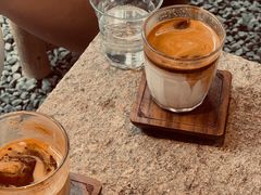 -Metal hands·铁手咖啡