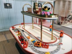 -奈尔宝·儿童乐园·亲子餐厅(华采天地店)