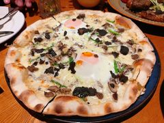 -JINNS锦时 steak&pizza(浸信会礼拜堂旧址店)