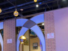 大堂-胖老汉椒麻鸡清真新疆菜(西御街店)