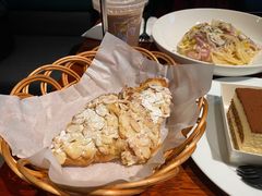 -麦田工坊(月湖店)