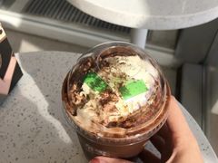 -奈雪的茶(亨特国际广场店)