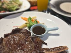 精选战斧牛排-又见马甲M8融合西餐厅(体育中心店)