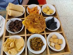 -鸡遇虾煲干锅火锅(小寨金莎店)