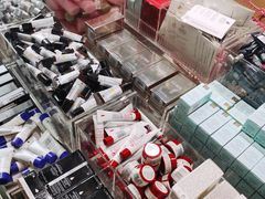 -苏宁极物(苏宁生活广场店)