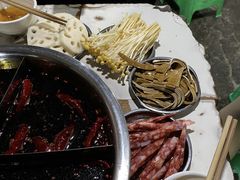 -渝味黄姐火锅(黄泥村店)