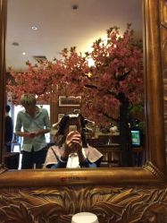 -红人馆造型世爵国际