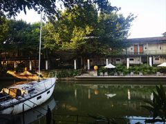 -喜洲吧·江畔老船厂·庭院餐厅(喜临院店)