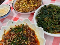 -洪霞餐馆·川菜·鲜货现炒(两江春城店)