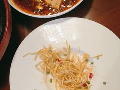 -粤尚腾香居中餐厅(首都机场希尔顿店)