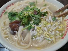 -青年路烩面馆(绿地世纪城店)