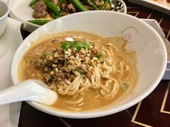 -晶荷轩(香港迪士尼乐园酒店)