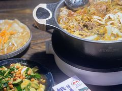 -鼎牛牛炖锅·烤串(温泉路店)