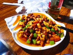 -隔壁老王·家常云南菜(花巷店)