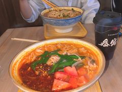 -叁窝雀·云南小锅米线(万象汇店)