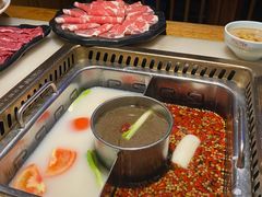 -巴渝瓦肆重庆鲜火锅(宝龙环湖店)