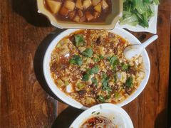 -华光驿站私房菜·黑金冠