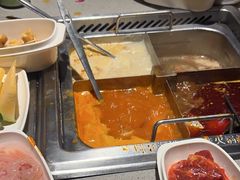 -海底捞火锅(新松江路店)