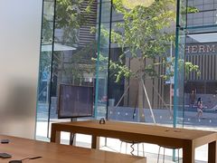 -Apple零售店(华贸购物中心店)