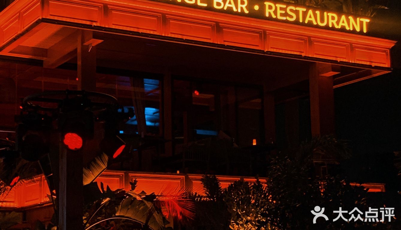 就在太古仓江边餐吧真的太舒服啦😌