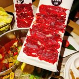 杭州探店｜必打卡地道牛肉火锅爆炸好吃 天呐杭州这家牛