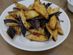 -鲁南仔·滕州炒鸡(经三路店)