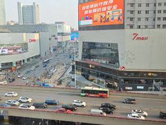 -万泊酒店(长沙五一广场国金中心店)
