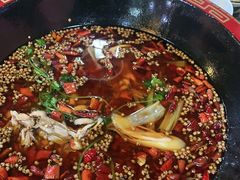 -渔香岛美蛙鱼头火锅(威清路店)