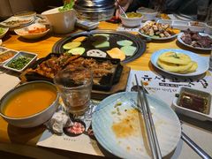 -唯成•韩国炭火烤肉 유성고기