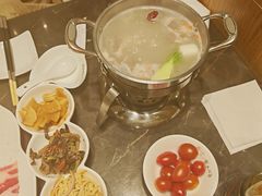 -世贸万锦大酒店·烹大师火锅达人